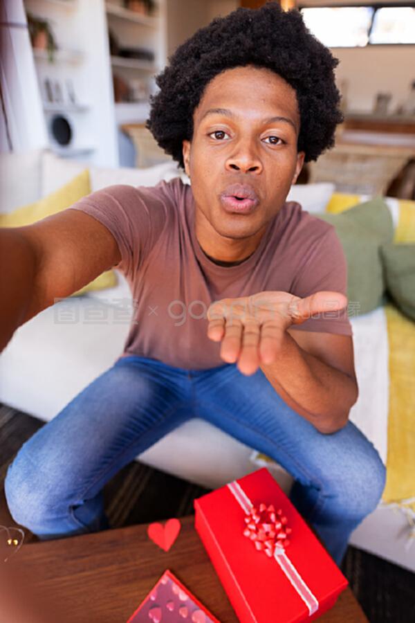 八百彪兵奔北坡